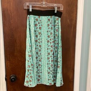 Floral Pleated Skirt - Mint Green and Black